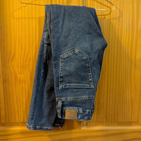 Aeropostale High Rise Jegging - Picture 2 of 2